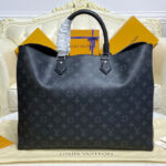 Louis Vuitton Grand Sac M44733 Black